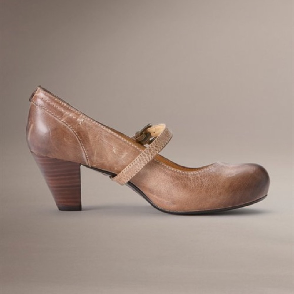 Frye Lois Mary Janes Like New